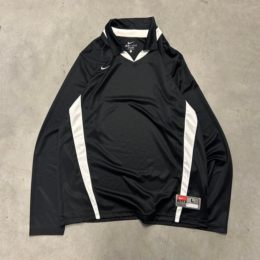 Vintage Nike Black Long Sleeve Shirt
